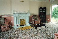 Aisling Heights B&B, 
Clogheen Meadows, 
Clonakilty, 
Co. Cork,
Irlanda.