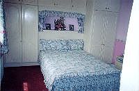 Aisling Heights B&B, 
Clogheen Meadows, 
Clonakilty, 
Co. Cork,
Irlanda.