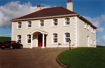Springfield House B&B,
Kilkern, 
Rathbarry,
Castlefreke,
Clonakilty,
Co. Cork,
Irlande