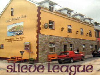 �st�n Sliabh Liag Guest House, 
Main Street, 
Carrick, 
Co. Donegal,
Ireland