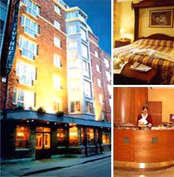 Academy Hotel,
Findlater Place, 
off O'Connell Street, 
Dublin 1,
Irlanda