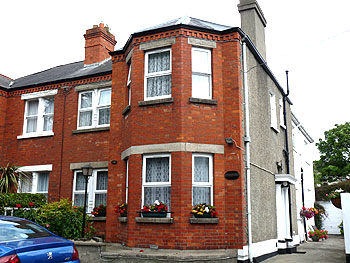 Baldara House B&B,
126 Upper Drumcondra Road, 
Dublin 9,
Irland