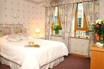 Kingfisher Restaurant & Guesthouse B&B,
166 Parnell Street,
Dublin City Centre
Dublin 1,
Irlanda