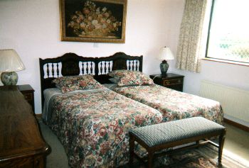 An Dooneen B&B,
Kilcooley,
Ballydavid,
Dingle,
Co. Kerry,
Irlanda