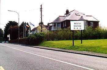 Boyne Manor B&B, 
Dublin Road, 
Navan, 
Co. Meath,
Irlanda