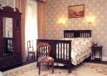 Brighton House B&B,
1 Brighton Place,
Clonmel,
Co.Tipperary.