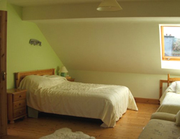 Deerpark Selfcatering, 
Deerpark, 
Carrick on Suir, 
Co. Tipperary.