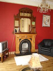 The Porter Guesthouse, 
10 Bank Place, 
Tipperary Town, 
Co. Tipperary,.
Irlande