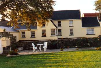 Grove Farm B&B,
Saltmills, 
Fethard on Sea, 
New Ross, 
Co. Wexford