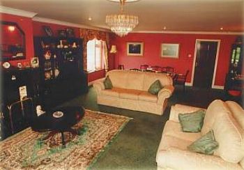 Rivermount House B&B,
Barrells Cross,
Kinsale,
Co. Cork,
Irlanda