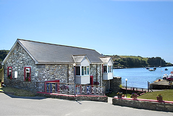 Middle Ring Self Catering Accommodation, 
Clonakilty, 
Co. Cork,
Irland
 