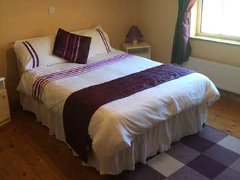 Bootshaus Doppelzimmer,
Middle Ring Self Catering Accommodation, 
Clonakilty, 
Co. Cork,
Irland.
 