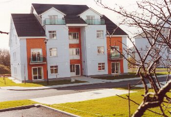 Gleann Na Ri Self Catering Holiday Village 
(Galway bay holidays),
Murrough,
Renmore,
Galway City, 
Co. Galway,
Irland