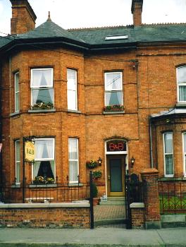 Ardrose B&B, 
5, The Crescent, 
Dundalk, 
Co. Louth.