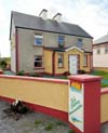 Budget Accommodation Hostel, 
Shore Road, 
Strandhill, 
Co. Sligo,
Irlanda.