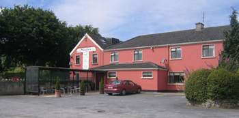 Nagles B&B, 
Kilsheelan, 
Clonmel, 
Co. Tipperary,
Irlanda.