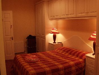 Arch House B&B,
The Square,
Cahir,
Co. Tipperary,
Irlanda