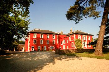 Newbay Country House & Restaurant, 
Newbay, 
Co. Wexford,
Irland