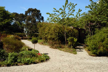 Newbay Country House & Restaurant, 
Newbay, 
Co. Wexford,
Irland