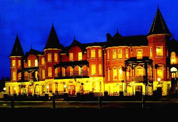 Esplanade Hotel, 
Strand Road, 
Bray, 
Co. Wicklow,
Irlanda